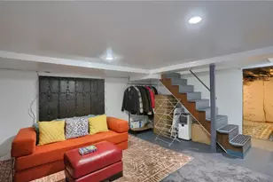 231 Rinne St, Pittsburgh, PA 15210 - Photo 34