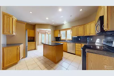 109 Aubrey Dr, Twp of But NE, PA 16001 - Photo 4
