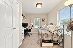 519 W Grant St, Chartiers, PA 15342 - Photo 22