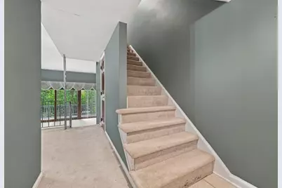 826 Carriage Cir, Pittsburgh, PA 15205 - Photo 6