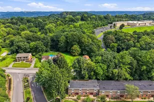 826 Carriage Cir, Pittsburgh, PA 15205 - Photo 34