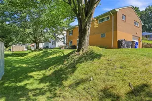 108 Hillside Dr, Zelienople, PA 16063 - Photo 32