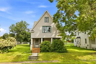 811 Alcoma St, Sharon, PA 16146 - Photo 2