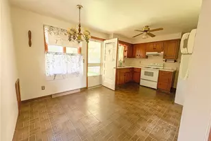 420 Hillview Dr, Upper Burrell, PA 15068 - Photo 6