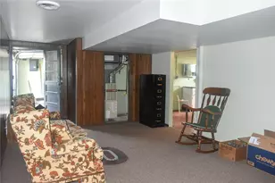 420 Hillview Dr, Upper Burrell, PA 15068 - Photo 20