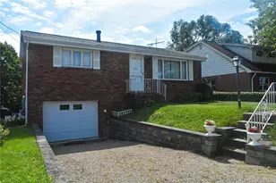 420 Hillview Dr, Upper Burrell, PA 15068 - Photo 2