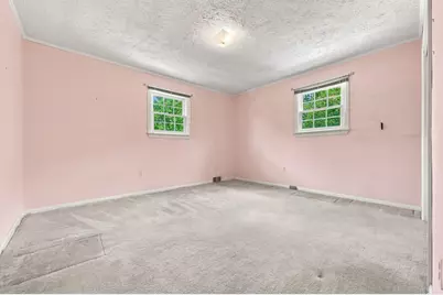 5622 Alan Street, Hopewell Township, PA 15001 - Photo 10