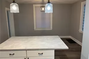 1320 Pioneer Ave, Pittsburgh, PA 15226 - Photo 6