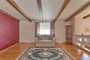 708 Regency Dr, Pittsburgh, PA 15239 - Photo 6