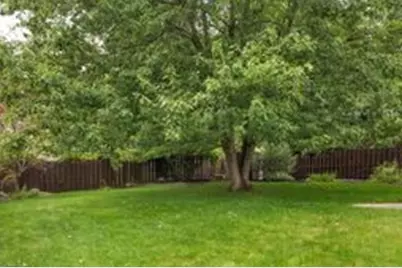 708 Regency Dr, Pittsburgh, PA 15239 - Photo 28
