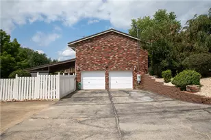 107 Hillman Park Dr, Luzerne Township, PA 15417 - Photo 4