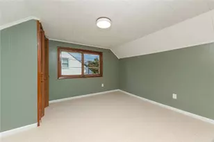 423 Flower Ave, Grove City Boro, PA 16127 - Photo 20