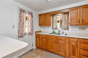 5150 Lougean Ave, Pittsburgh, PA 15207 - Photo 18