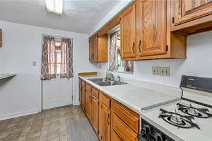 5150 Lougean Ave, Pittsburgh, PA 15207 - Photo 16