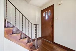 1045 Silver Ln, Robinson Twp, PA 15136 - Photo 10