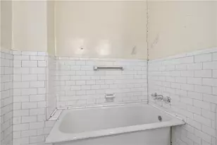 219 2nd St, Pittsburgh, PA 15215 - Photo 24