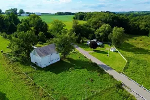571 Lake Rd, Wilmington Township, PA 16156 - Photo 22
