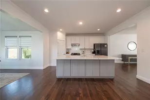 104 Chesapeake Dr, Jefferson Hills, PA 15236 - Photo 10