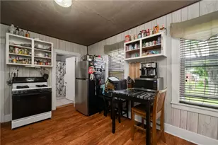 912 Herman Rd, Summit Township, PA 16002 - Photo 12