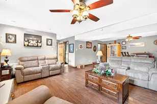 10809 Hunters Woods Ln, North Huntingdon, PA 15642 - Photo 34