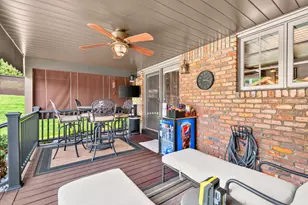 10809 Hunters Woods Ln, North Huntingdon, PA 15642 - Photo 42