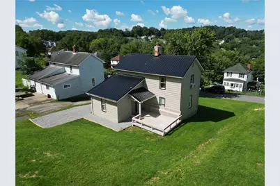 240 Roosevelt St, North Franklin Township, PA 15301 - Photo 2