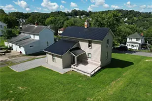 240 Roosevelt St, North Franklin Township, PA 15301 - Photo 2