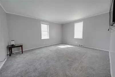 240 Roosevelt St, North Franklin Township, PA 15301 - Photo 12
