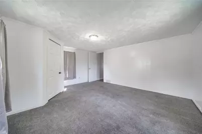 240 Roosevelt St, North Franklin Township, PA 15301 - Photo 18
