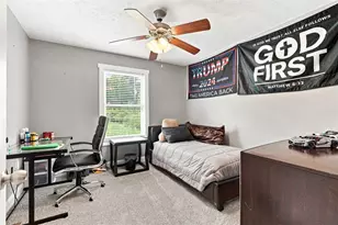144 Lockheed Dr, Moon/Crescent Twp, PA 15108 - Photo 22