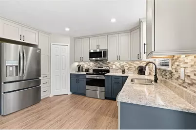 144 Lockheed Dr, Moon/Crescent Twp, PA 15108 - Photo 8