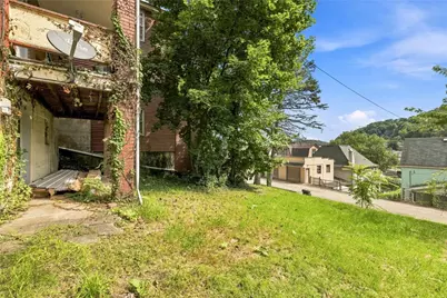 429 Card Avenue, Wilmerding, PA 15148 - Photo 36