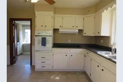 651 Liberty St, Grove City Boro, PA 16127 - Photo 18