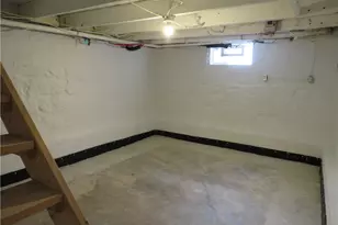 651 Liberty St, Grove City Boro, PA 16127 - Photo 32