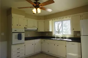 651 Liberty St, Grove City Boro, PA 16127 - Photo 18