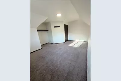 439 3rd St, Pitcairn, PA 15140 - Photo 24