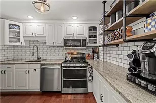 2760 Ravenwood Dr, South Fayette, PA 15017 - Photo 2