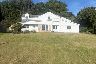 1369 Hofius Ln, Hermitage, PA 16148 - Photo 1
