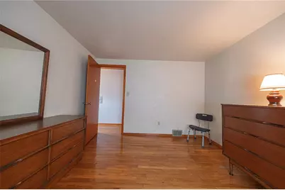 448 Rainier Dr, Pittsburgh, PA 15239 - Photo 26