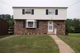 448 Rainier Dr, Pittsburgh, PA 15239 - Photo 2