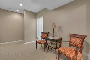 247 Patriot Ln, Economy, PA 15042 - Photo 22
