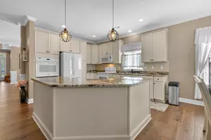 247 Patriot Ln, Economy, PA 15042 - Photo 14
