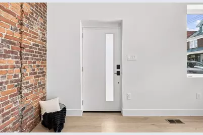 4401 Davison St, Pittsburgh, PA 15201 - Photo 12