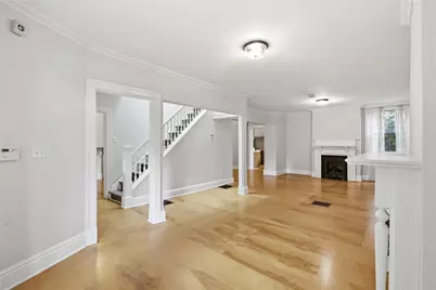 4 Clarendon Place, Friendship Park, PA 15206 - Photo 8
