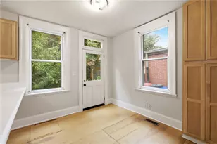 4 Clarendon Pl, Friendship Park, PA 15206 - Photo 22