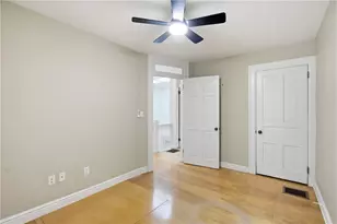 4 Clarendon Pl, Friendship Park, PA 15206 - Photo 24