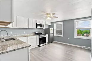 535 10th St, Pitcairn, PA 15140 - Photo 4