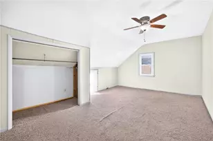 212 Lafferty St, Jeannette, PA 15644 - Photo 12