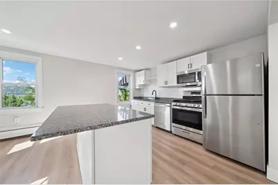612 Hopkins St #2, Sewickley, PA 15143 - Photo 2