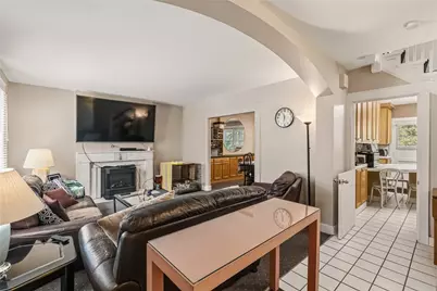 6667 Ridgeville, Pittsburgh, PA 15217 - Photo 4